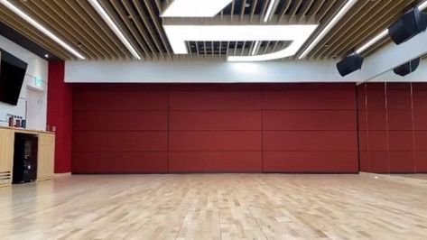 Jyp Dance Practice Room, Jyp Entertainment Dance Studio, Dance Practice Room, Mv Set, Dance Studio Decor, Twice Mv, 1million Dance Studio, Background Zoom, Practice Room