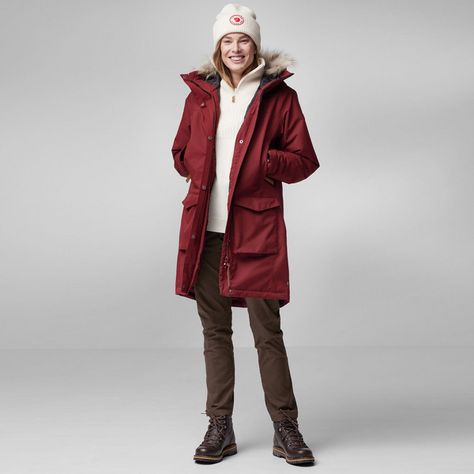 NUUK LITE PARKA W Naiset - Talvitakki Puffy Winter Jacket, Trekking Jacket, Mountain Wear, Save The Arctic, Fjallraven Women, Cold Autumn, Laptop Shoulder Bag, Hunting Jackets, Autumn Days