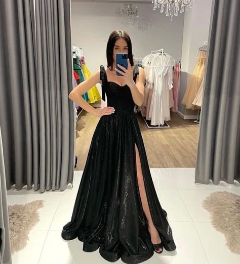 Castle Dresses, Black Sequin Prom Dress, Satin Sleeves, Black Formal Gown, Long Wedding Dress, Prom Inspo, Academia Outfits, Floor Length Prom Dresses, Sequin Prom Dresses