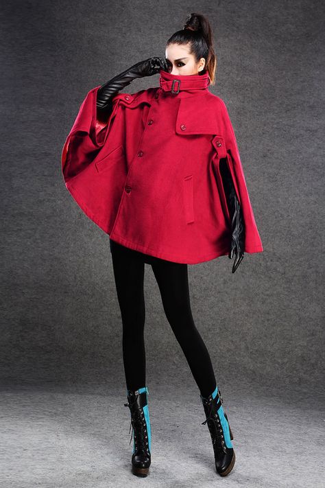 Red Cloak Aesthetic, Red Jacket Outfit, Womens Cape, Evening Wedding Dress, Red Cloak, Cyberpunk Clothes, Cashmere Cape, Space Fashion, Jacket Cape