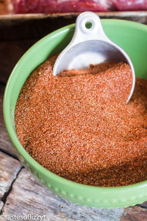 Pulled Pork Spice Rub, Pulled Pork Rub Recipe, Pulled Pork Rub, Pork Rub Recipe, Pork Dry Rubs, Spicy Pulled Pork, Pork Spices, Homemade Dry Mixes, Dry Rub Recipes