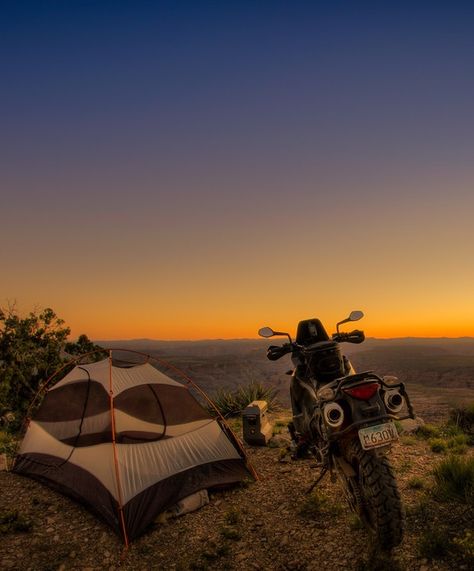 Puesta Camping With Motorcycle, Motorbike Camping, Camping Motorcycle, Motorbike Travel, Moto Camping, Motorbike Adventure, Motorcycle Adventure Travel, Adventure Bike Motorcycles, Motorbike Clothing