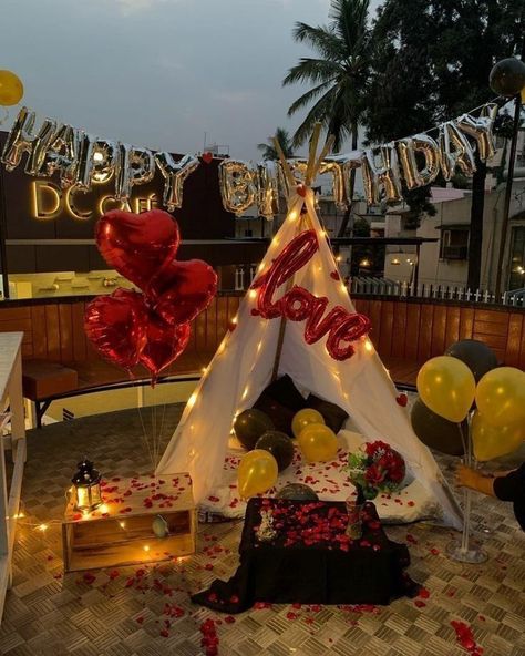 #birthday #birthdayparty #birthdaypartydecor #surprisebirthday #event #eventmanagement #eventplanner #decoration #decorator #artcore #artcoreevent #artcoreeventahmedabad Husband Birthday Decorations, Romantic Room Surprise, Romantic Dinner Decoration, Husband Birthday Surprise, Surprise Birthday Decorations, Romantic Room Decoration, Birthday Decorations At Home, Birthday Room Decorations, Simple Birthday Decorations