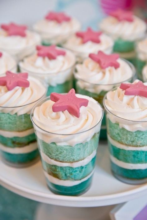 Mermaid Party Food, Ocean Birthday Party, Mermaid Birthday Party Decorations, Mermaid Theme Birthday Party, Mermaid Birthday Cakes, Ariel Birthday, Ocean Birthday, Moana Birthday, Sea Birthday Party