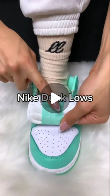 SNEAKERS | FOOTWEAR | KICKS on Instagram: "Nike dunk low lace Style Tutorial f" Mississippi Mud Potatoes, Nike Shoe Laces, Nike Low Dunk, Tying Shoes, Face Lift Exercises, Nike Dunk Lows, Lace Tutorial, Oatmeal Diet, Dunk Lows