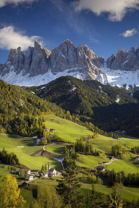 Val Di Funes by Brian Jannsen Italy Countryside, Italy Landscape, Best Of Italy, Italy Holidays, Italy Photography, Italy Vacation, Alam Yang Indah, Beautiful Mountains, Places Around The World