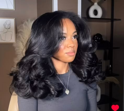 Big Loose Curls Short Hair, Medium Loose Curls, Bombshell Blowout Black Hair, Bombshell Curls Black Women Natural Hair, Medium Length Sew In, 90s Blowout Black Women, Latisha Sensational Wig, Middle Part Curls Black Women, 90s Blowout Hair Black Women