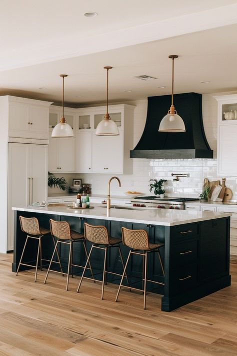 50+ Two-Tone Kitchen Cabinet Color Ideas Bold Kitchen Colors, Two Tone Kitchen Cabinets Color Combinations, Black Lower Cabinets, Kitchen Color Themes, Gilbert House, Two Toned Kitchen Cabinets, Colored Cabinets, Cabinet Color Ideas, White Upper Cabinets