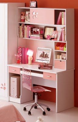 I want one of these...DIY Home Decor: Pink & White Computer Study Desk Computer Study, Study Room Furniture, Bureau Decor, Study Table Designs, Kids Study Table, Study Room Design, Bedroom Desk, Study Room Decor, Kids Study