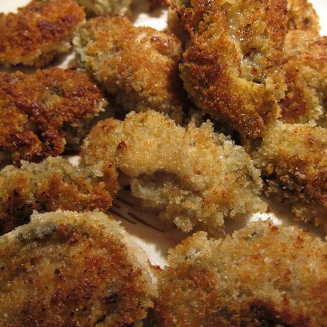 If you like oysters with just a little something. - Panfried Oysters Oysters Recipes, Baked Oyster Recipes, Cooked Oysters, Smoked Oysters, Oyster Recipes, Fried Oysters, Yummy Seafood, King Salmon, Best Seafood Recipes