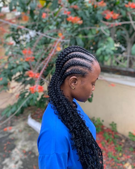 ACTIVEly making perfect braids 😌↔️ 💕 Stitch braids (straight) with curls #stitchbraids #cornrows #braids #bohocurls #hairstylist #braidsambassador #explorepage #braider Straight Back Cornrows With Curls, Cornrows With Curls, Braids Stitch, Straight Back Cornrows, Stitch Braids, Straight Back, Cornrows Braids, Hair Stylist, Braids