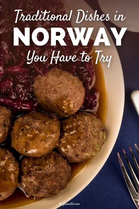 Norwegian Recipes Dinner Meals, Traditional Nordic Food, Healthy Norwegian Recipes, Scandinavian Soup Recipes, Norwegian Thanksgiving Recipes, Norwegian Salad Recipes, Glogg Recipe Norwegian, Simple Fancy Dinner Recipes, Viking Food Traditional