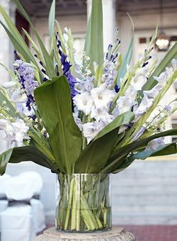 Gladiola Flower Arrangements, Gladiolus Centerpiece, Gladiolus Arrangements, August Birth Flower, Altar Arrangement, Gladiolus Flower, Aisle Flowers, Church Flower Arrangements, Wedding Buffet