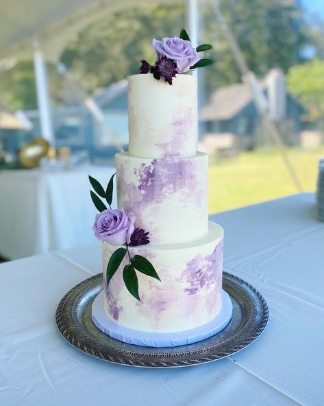 GALLERY — Saltadena Bakery & Cake Shop Pastel Purple Wedding Cake, Lilac Wedding Cakes, Purple And Green Wedding Cake, Lilac Cakes, 1 Tier Wedding Cakes, Wedding Cake Purple, Wedding Cakes Lilac, Lavender Wedding Colors, Lavender Wedding Cake