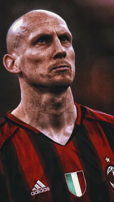 Jaap Stam, Old Football Players, Cristiano Ronaldo Young, Milan Wallpaper, Milan Ac, Fc Cincinnati, Milan Football, Legends Football, Football Wallpapers