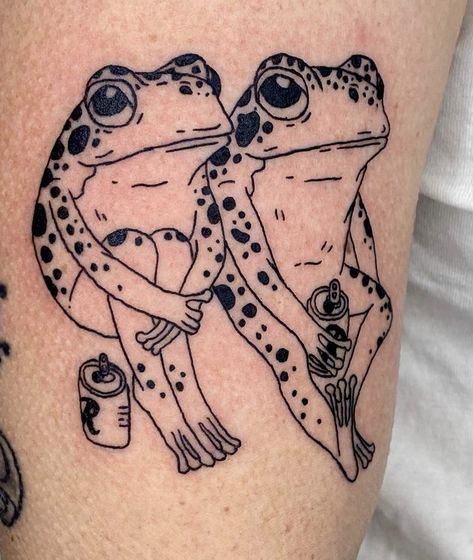 Frog And Tadpole Tattoo, Frog Tattoo Arm, Matching Frog Tattoos For Best Friends, Frog Line Tattoo, Bullfrog Tattoo, Frog Flash Tattoo, Frog Tattoo Ideas, Colorful Gecko, Toad Tattoo