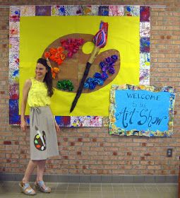 Cassie Stephens: In the Art Room: The Art Show Part 1 Art Classroom Ideas, Art Bulletin Boards, Elementary Art Rooms, Art Show Ideas, Art Room Ideas, Art Classroom Decor, Art Night, Art Curriculum, Art Teaching