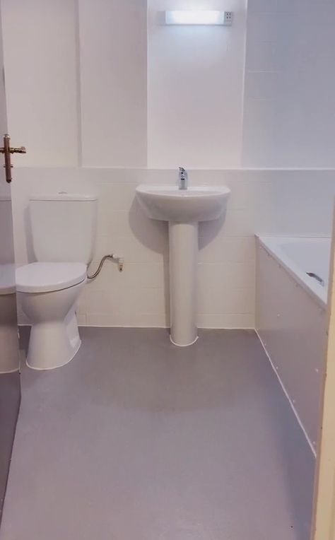 Council Bathroom Makeover, Council Flat, Council House, Life On A Budget, Old Room, House Bathroom, Bathroom Makeover, I Got This, Easy Diy