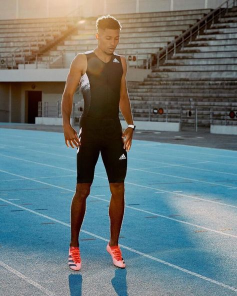 Wayde Van Niekerk Net Worth [2021 Update]: Endorsements & Cars Wayde Van Niekerk, Red Audi, American Boxer, Van Niekerk, Nfl Football Players, Track And Field Athlete, Vegetable Gardens, Rugby Team, American Football Players