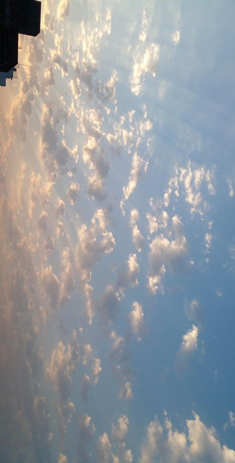 Sky Clouds Wallpaper, Alternative Universe, Funny Lockscreen, Clouds Wallpaper, Cloud Photos, Cloud Wallpaper, Pretty Sky, Sky Clouds, Sky And Clouds