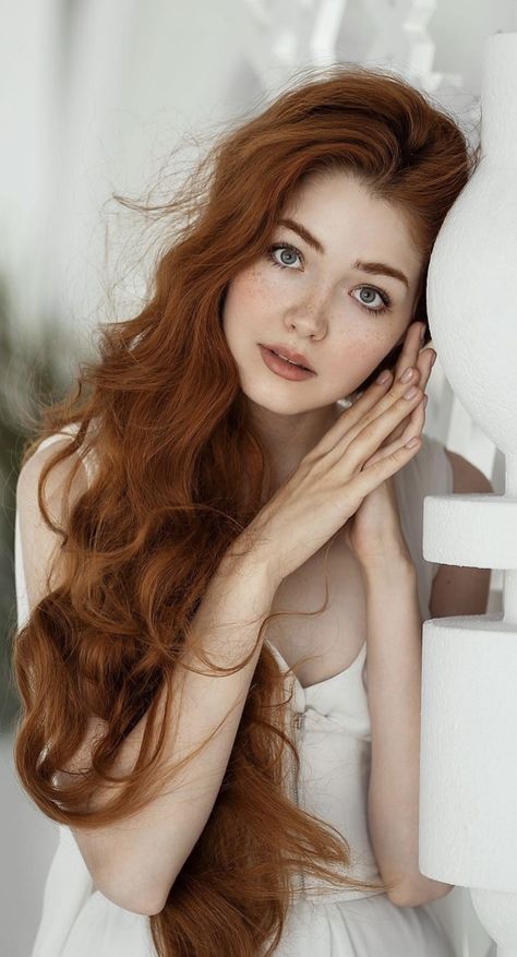 Anna Sitkina, Character Inspiration Girl, Long Hair Hairstyles, Long Beautiful Hair, Bright Red Hair, Red Haired Beauty, Ginger Hair Color, Ginger Girls, Boys Long Hairstyles