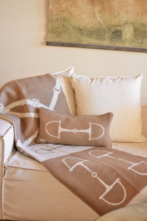 Experience equestrian elegance with our Equine Wool Throw, featuring a rich spice-colored palette adorned with bits design. Made of 100% wool, measuring 50" x 75". Dry clean recommended. Equestrian Room Ideas, English Equestrian Aesthetic, Horse Room Ideas, Horse Bedroom Decor, Spice Color Palette, Equestrian Room, Equestrian Chic Decor, Equestrian Bedroom, Equestrian Style Decor