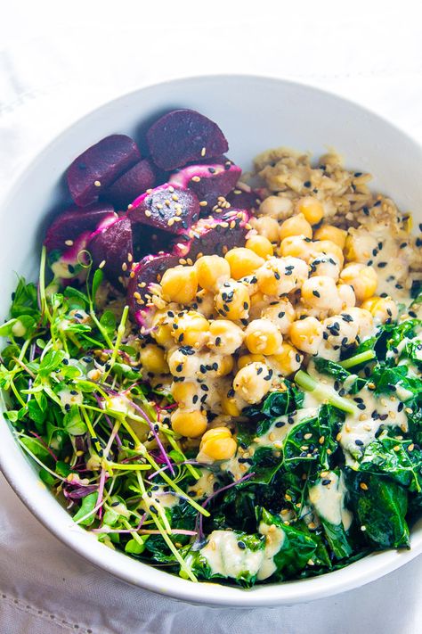 Detox Vegan Buddha Bowl سلطة البنجر, Green Nutrition, Detox Foods, Vegan Detox, Vegan Buddha Bowl, Healthy Bowls, Paleo Lunch, Vegan Bowls, Buddha Bowl