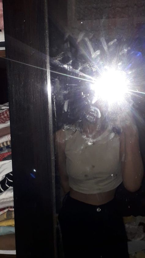 Miror Shots Girl, Miror Shot Rpw Girl, Miror Selfi Girls Dp, Mirror Shot Aesthetic Girl, Mirror Shot Girl, Mirror Selfie Poses Face, 1000 Peso Bill Philippines, Aesthetic Blurry Mirror Selfie, Mirror Shots