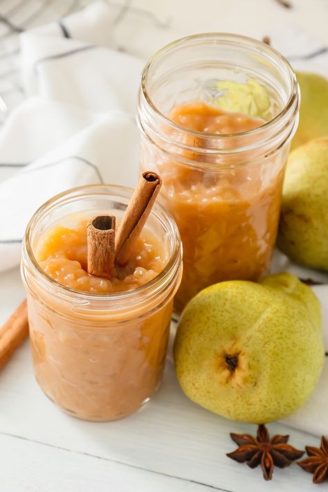 Fall is such an amazing time and one of my favorite seasons alongside winter, during this time, I love making this Pear Jam recipe, it's easy, delicious, and Pear Jam Recipe, Winter Jam, Pear Jam, Jam Recipe, Slow Cook, Honey And Cinnamon, Honey Lemon, Vegetarian Paleo, Jam Recipes