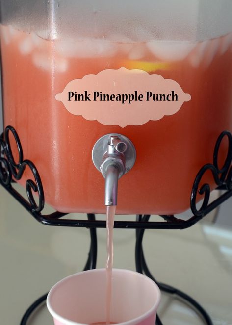 Girl Vs. Grill: Pink Pineapple Punch Pineapple Punch, Punch Drinks, Pink Punch, Pink Pineapple, Shower Food, Punch Recipes, Baby Shower Food, Ginger Ale, Pink Lemonade