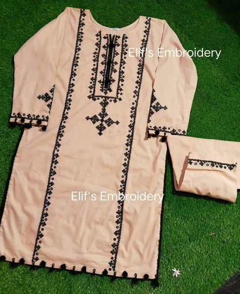 Sindhi Embroidery, Simple Dress Casual, Balochi Dress, Lace Suit, Simple Hand Embroidery Patterns, Kutch Work, Trendy Shirt Designs, Diy Embroidery Designs, Kids Dress Wear