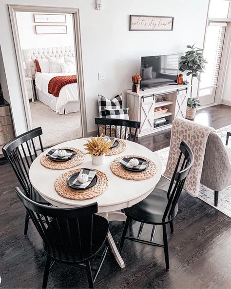 Tall Table Dining Room, Small Round Dining Room Table Decor, Fall Decor Round Table, Small Dining Room Decor Round Table, Apartment Round Dining Table, Small Dining Table Fall Decor, Farmhouse Round Dining Table Decor, Small Round Dining Table Decor Ideas, White Round Dining Table Decor