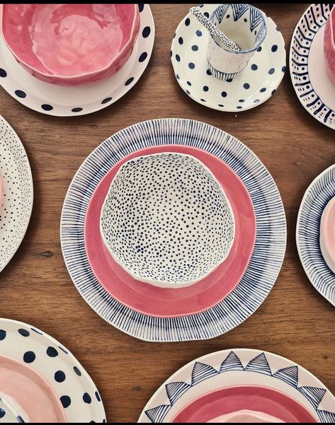 Ceramic Dinner Set Handmade, Handmade Pottery Dinnerware Sets, Art Deco Dinnerware, Ceramic Dinnerware Set Handmade, Ceramics Tableware, Serving Bowls Ceramic, Celebration Dinner, Plate Designs, Ceramic Dinnerware Set