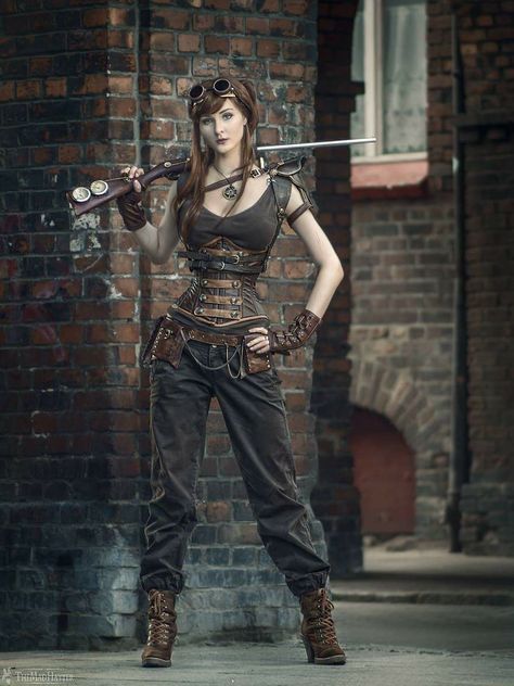 Steampunk outfits women