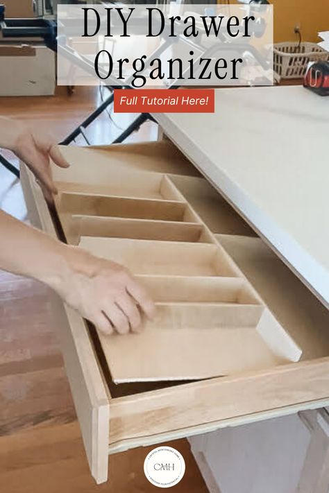 Discover the simple and effective method to create the perfect silverware drawer organizer in your very home! Crystel Montenegro shares her secret techniques for an organized and efficient kitchen. Drawer Into Shelf, Silverware Drawer Organizer Diy, Organized Utensil Drawer, Diy Utensil Drawer Organizer, Diy Drawer Organization, Silverware Drawer Ideas, Utensil Drawer Organization Diy, Cutlery Organization, Organisation Garage