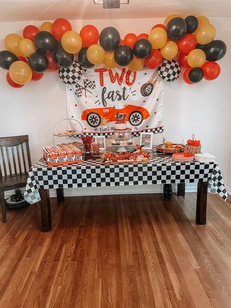 Race Car Charcuterie Board, Car Theme, Sweet Pepper, Cars Racing, Black Licorice, Car Themes, Themed Birthday Party, Stuffed Sweet Peppers, Charcuterie Boards