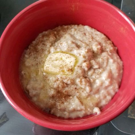 Butterscotch Oatmeal Recipe Butterscotch Oatmeal, Best Oatmeal Recipe, Best Buttermilk Biscuits, The Best Oatmeal, Mediterranean Diet Recipes Dinners, Apple Oatmeal, Breakfast Meals, Egg Dishes, Oatmeal Recipe