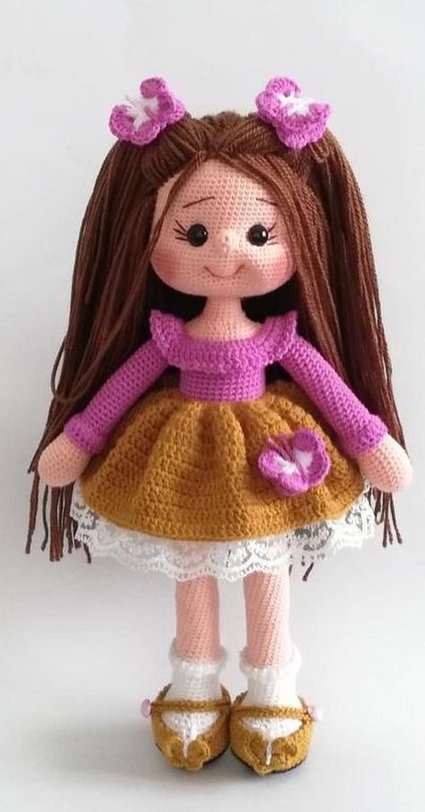 37+ Free Amigurumi Crochet Doll Pattern and Design ideas Yarn Diy Projects, Beau Crochet, Crochet Geek, Crochet Dolls Free Patterns, Knitting Patterns Toys, Amigurumi Ideas, Crochet Doll Pattern, Knitted Dolls, Knitted Toys