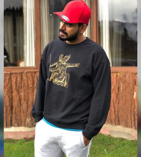 Prabh Gill Prabh Gill, Hd Photos, Graphic Sweatshirt, Sweatshirts, Quick Saves