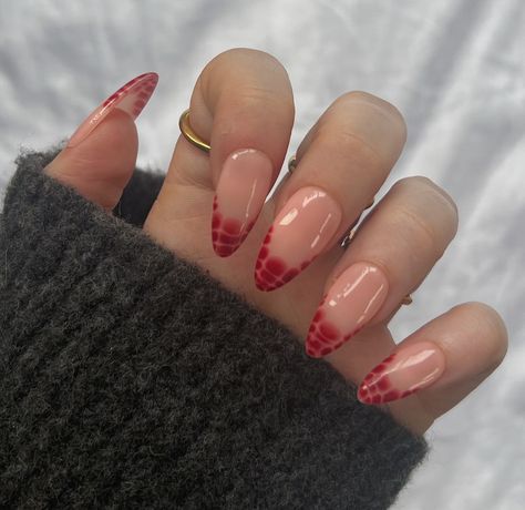 Blooming Gel Nail Art French Tip, French Tip Blooming Gel, Blooming French Tip Nails, Blooming French Nails, Blooming Gel French Tip Nails, Nail Inspo Blooming Gel, Blooming Gel French Tip, Red Blooming Gel Nails, Nail Blooming Gel