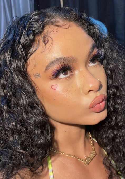 India Love Tattoos, Compton California, Korean Glass Skin, Skincare Secrets, India Love, Tips Skincare, Girls Braids, Flawless Beauty, Glass Skin