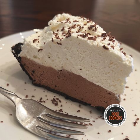 French Silk Pie – Joanna Gaines Recipe - Berly Laine French Silk Pie Joanna Gaines, Joanna Gaines Chocolate Silk Pie, Perkins French Silk Pie Recipe, Joanna Gaines French Silk Pie, Homemade French Silk Pie, French Silk Chocolate Pie Recipe, Gluten Free French Silk Pie, French Silk Pie Recipe Easy, Joanna Gaines Recipes Desserts