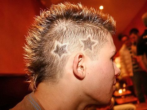 Hair Tattoo Man, Razored Hair, Side Shave Design, Star Haircut, Shave Designs, Hair Tattoo Designs, Undercut Hair Designs, Mutiny On The Bounty, Shaved Hair Designs