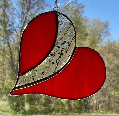 Stained Glass Hearts Suncatcher, Stained Glass Heart Patterns, Small Stained Glass Ideas, Stained Glass Hearts, Stained Glass Heart, Stained Glass Candle Holders, Stained Glass Candles, Stained Glass Gifts, Stained Glass Patterns Free