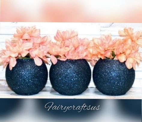 Centerpieces Engagement Party, Blue Vases Wedding, Navy Wedding Centerpieces, Centerpieces Birthday Party, Vases Wedding Centerpieces, Rose Gold Centerpiece, Centerpieces Birthday, Floating Candle Centerpieces Wedding, Round Vases