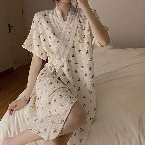 Japanese Style Kimono Bathrobe Short Sleeve Long Nightgown Womens Sleepwear Night Dress Nightdress Nightwear Home Clothes E62 https://www.awin1.com/pclick.php?p=34847749677&a=1183052&m=6378 Lounge Wear Stylish, Nightdress Nightwear, Japanese Spring, Womens Sleepwear, Kimono Pajamas, Kimono Japanese, Pajama Fashion, Japanese Cotton, Japanese Women