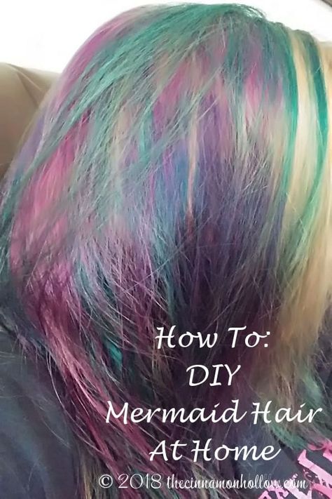 Back in the summer, my sister-in-law and I decided to give ourselves mermaid hair for our trip to the beach. She has blonde hair so she was all set to color. I had a crap ton of brown dye in mine and needed to bleach it to get the colors as bright as I wanted. Oh boy! Diy Mermaid Hair, Diy Mermaid, Mermaid Diy, Mermaid Coloring, Bleached Hair, Mermaid Hair, Diy Hairstyles, Diy Hacks, To Color