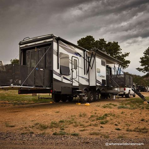 Toy Hauler Garage Kids Room, Rv Toy Hauler Garage Remodel, Toy Hauler Remodel Before And After, You Hauler Remodel, Toy Hauler Kids Room, Toyhauler Garage Bedroom, Toy Hauler Makeover, Toy Hauler Decorating Ideas, Toy Hauler Garage Remodel