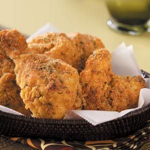 Cornmeal Fried Chicken, Cornmeal Recipes, Oven Fried Chicken, Oven Chicken, Fried Chicken Recipes, Fries In The Oven, Cooking School, Samosa, Poultry Recipes