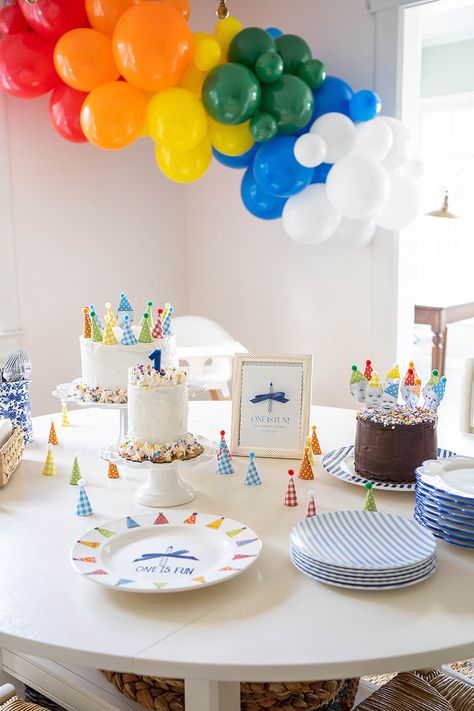 A Happy One Birthday, Simple First Birthday Party Ideas, One Is Fun Birthday Party Boy, 1 Birthday Boy Themes, 1st Birthday Party Ideas Boys Themes, Classic Birthday Party, Colorful 1st Birthday, 1st Birthday Decorations Boy, Big Birthday Party